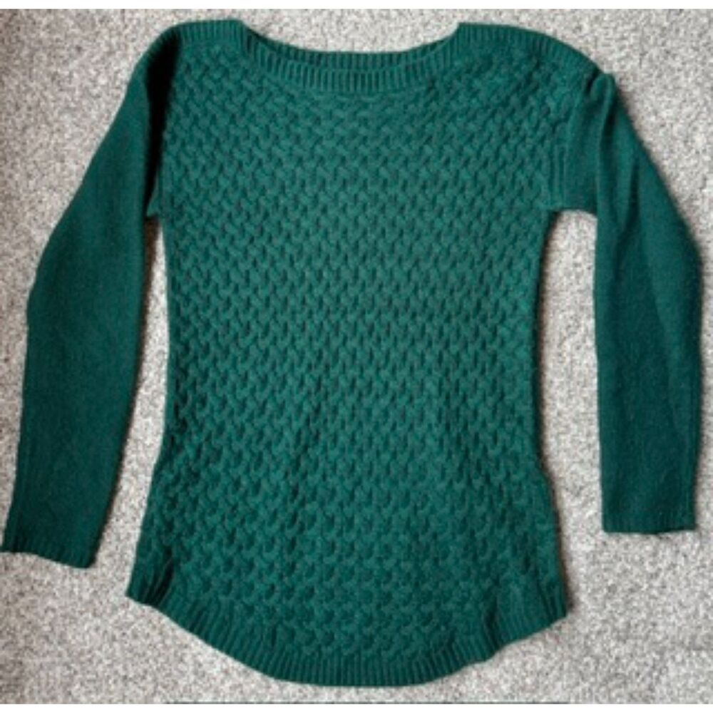 Green Cable Knit Curved Hem Sweater